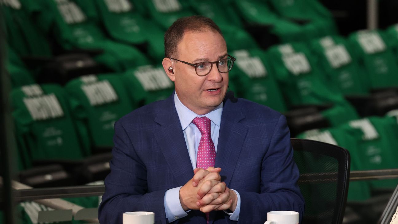 Adrian Wojnarowski retires from ESPN, joins St. Bonaventure