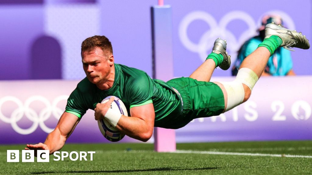 Zac Ward in action for Ireland's Sevens at the Paris Olympics